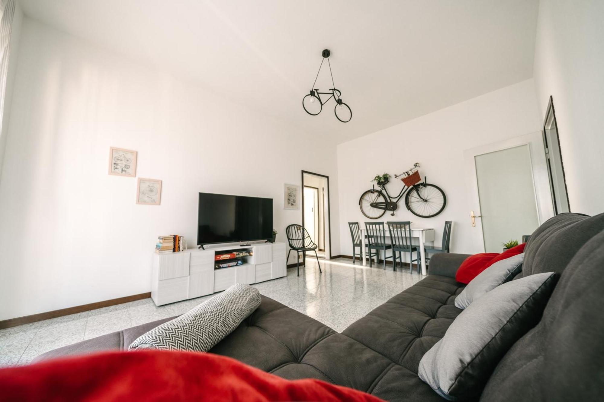 Como Bike & Family Apartment Exterior foto